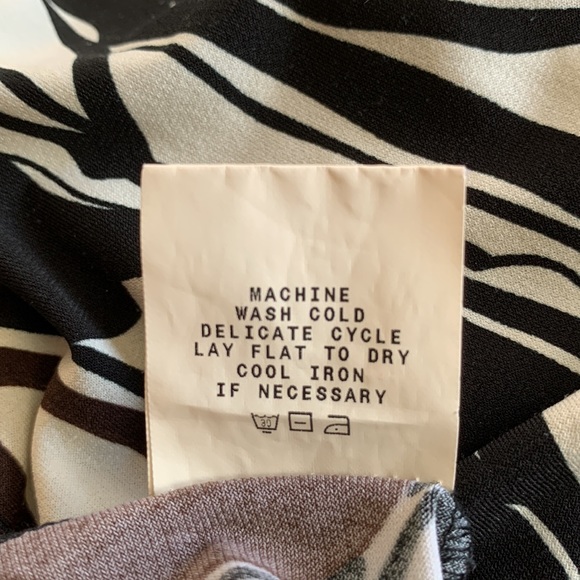 Studio M black brown cream print 3/4 sleeve blouse - Picture 4 of 10